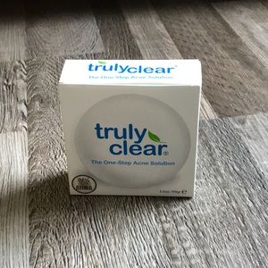 Truly Clear Acne Solution